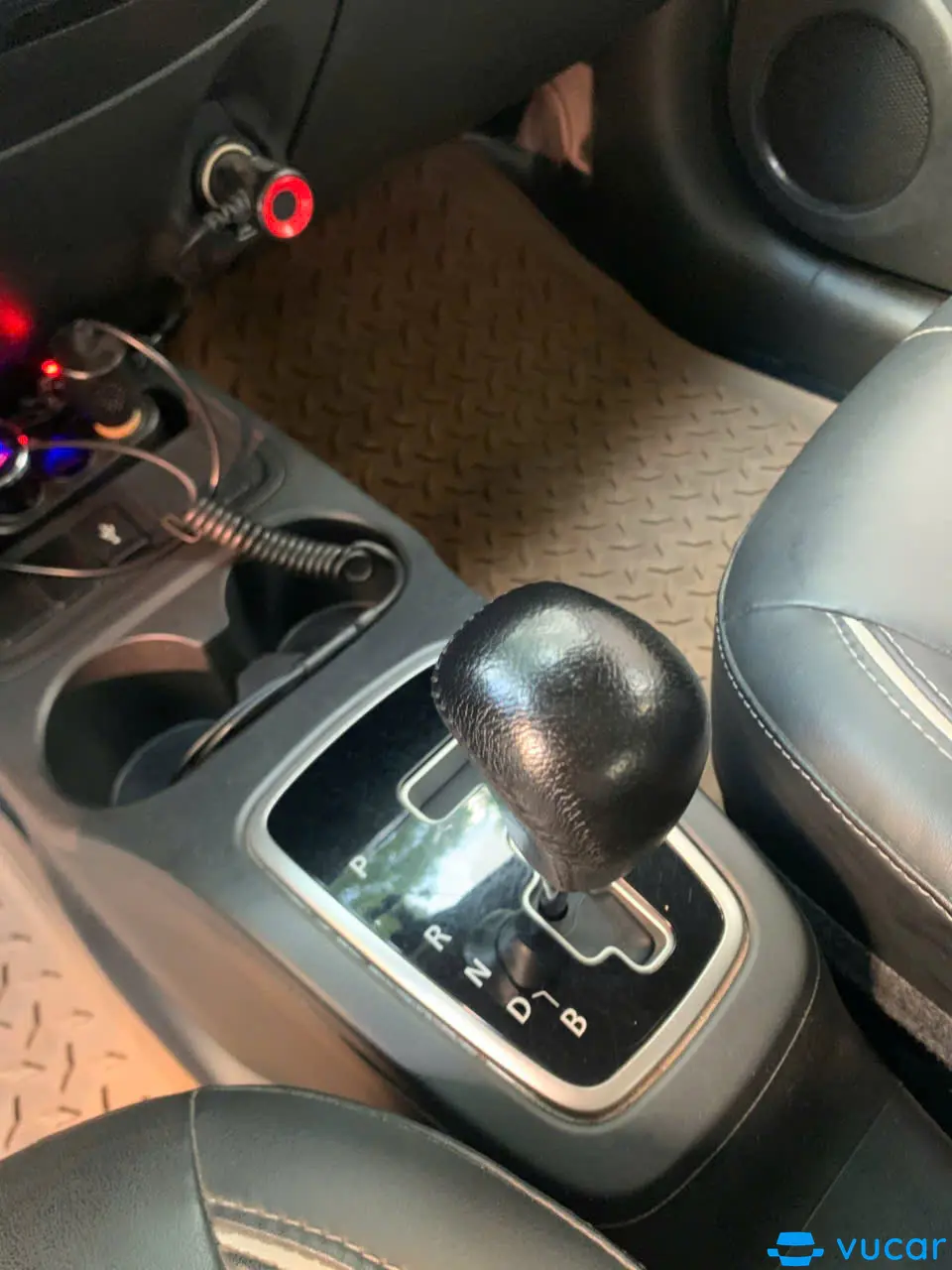 Mitsubishi Attrage Premium 1.2 CVT 2021 - Nội thất 4