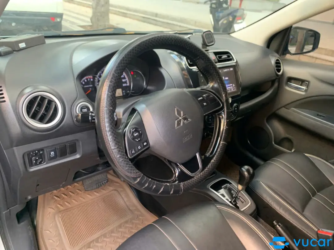 Mitsubishi Attrage Premium 1.2 CVT 2021 - Nội thất 6