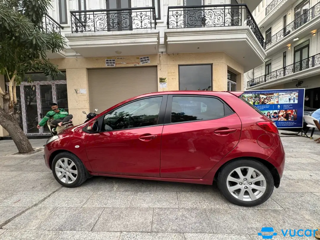 Mazda 2 2015 S - Ngoại thất 1