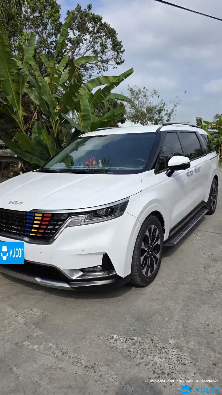 Canival N/a N/A 2022 - Ngoại thất 5