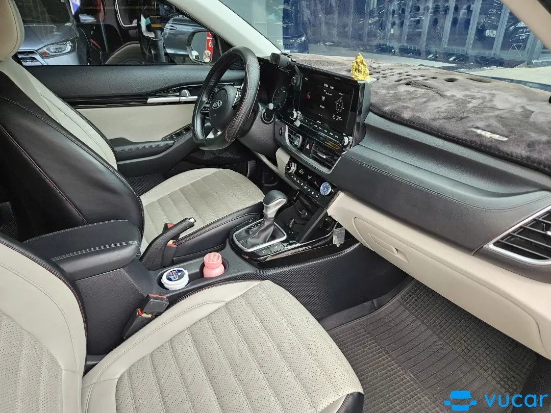 Kia Seltos Premium 1.4 AT 2021 - Nội thất 1