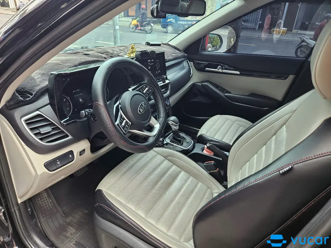 Kia Seltos Premium 1.4 AT 2021 - Nội thất 2