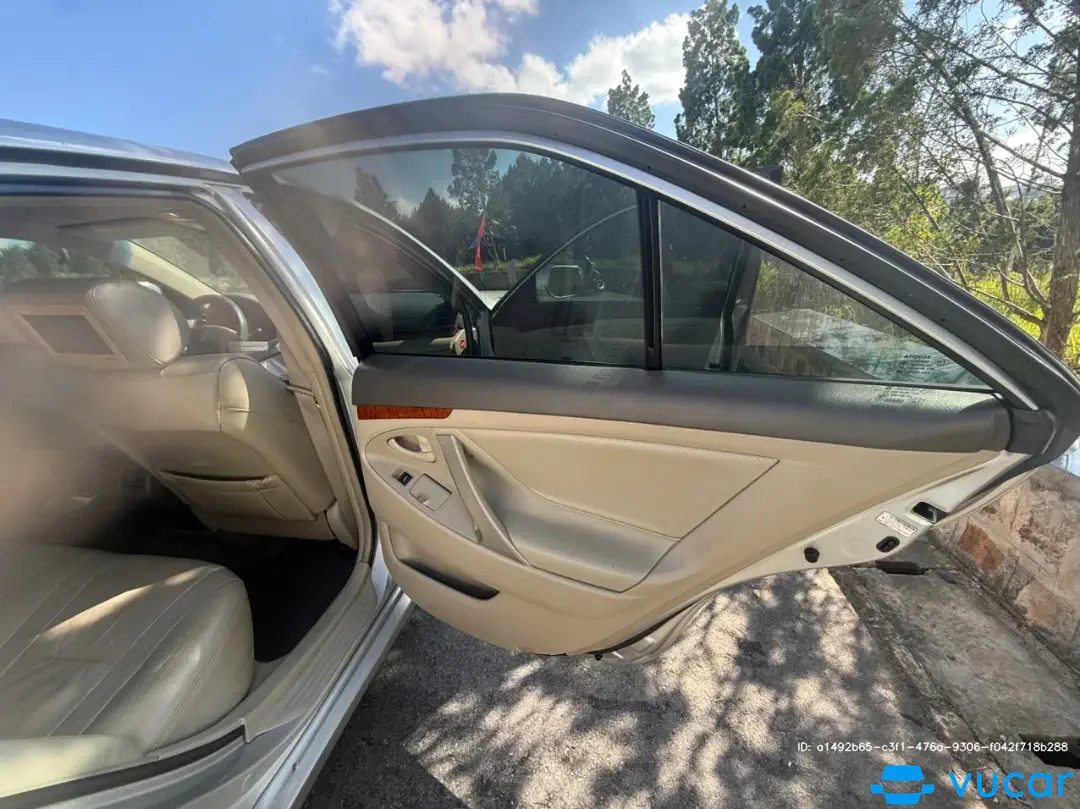 Toyota Camry 2.4G 2009 - Nội thất 5