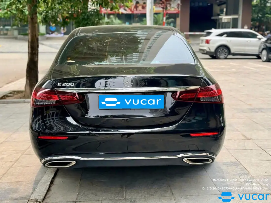 Mercedes E class E200 Exclusive 2022 - Ngoại thất 1