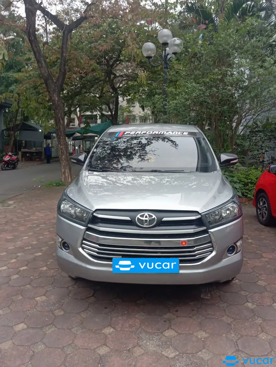 Ảnh xe Toyota Innova 2.0E 2017