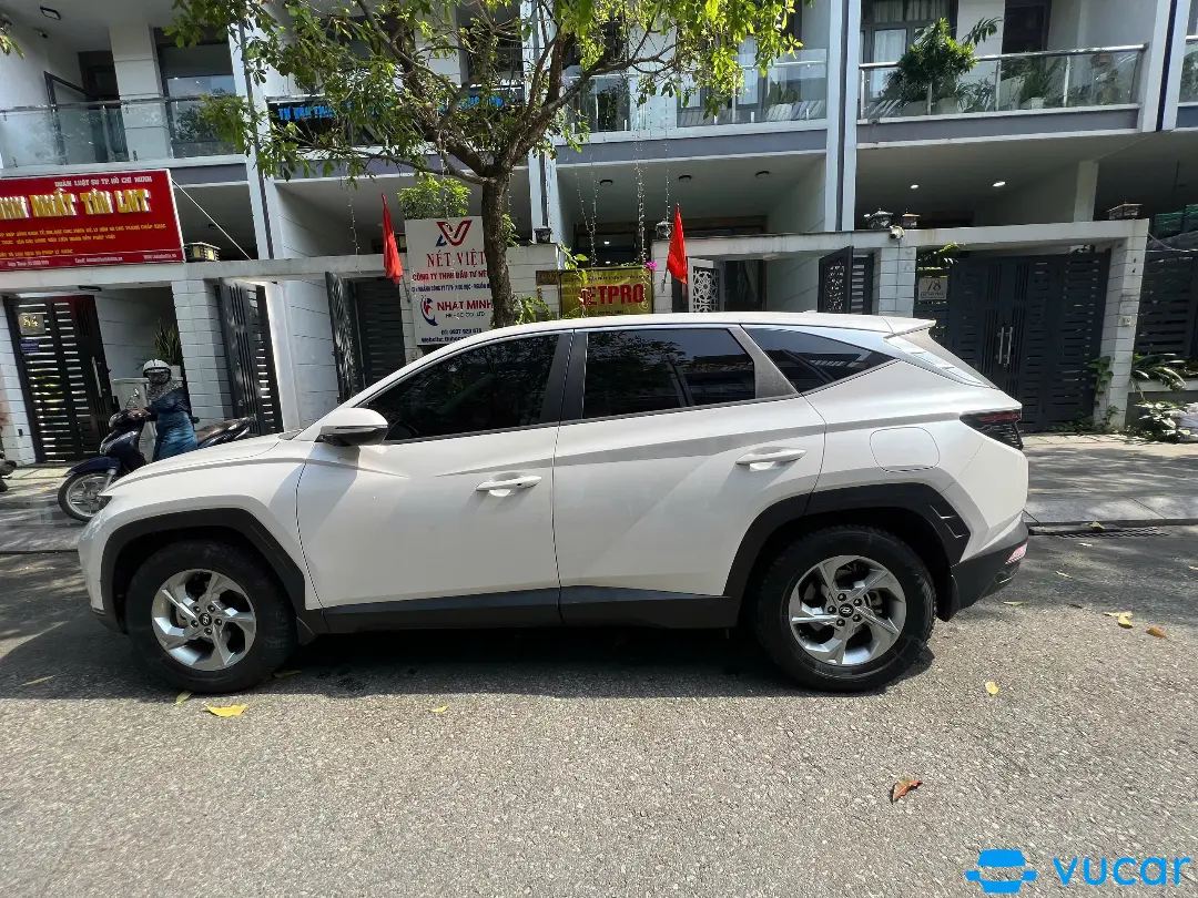 Hyundai Tucson 2.0 AT Tiêu chuẩn 2022 - Ngoại thất 6