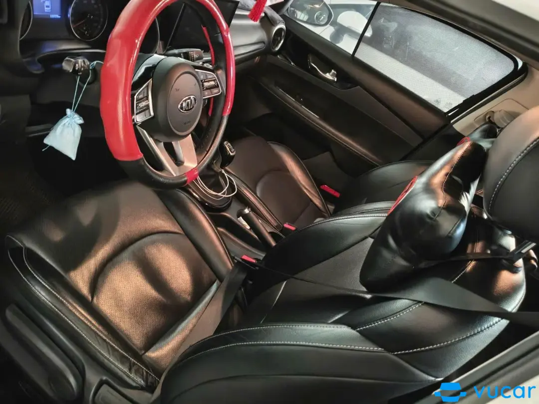 kia Cerato 1.6MT 2019 - Nội thất 1
