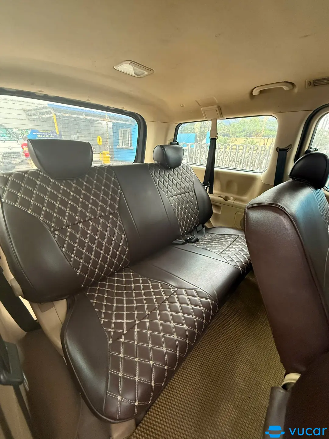 Hyundai Grand Starex 2.4 MT 2016 - Nội thất 2