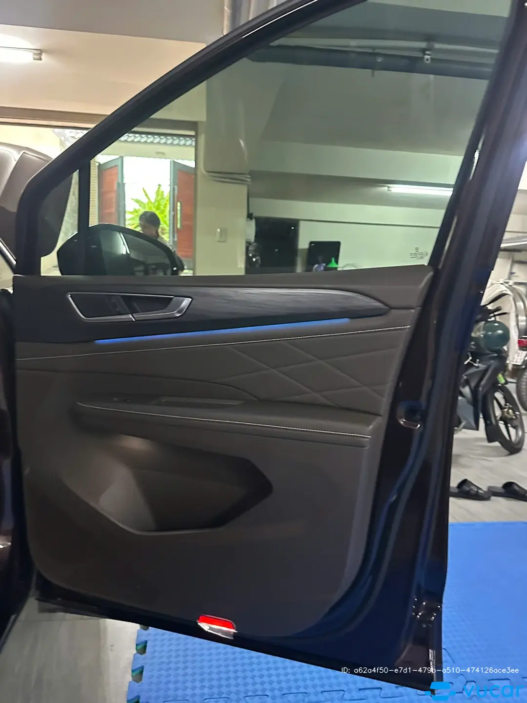 Volkswagen Viloran Luxury 2024 - Nội thất 9