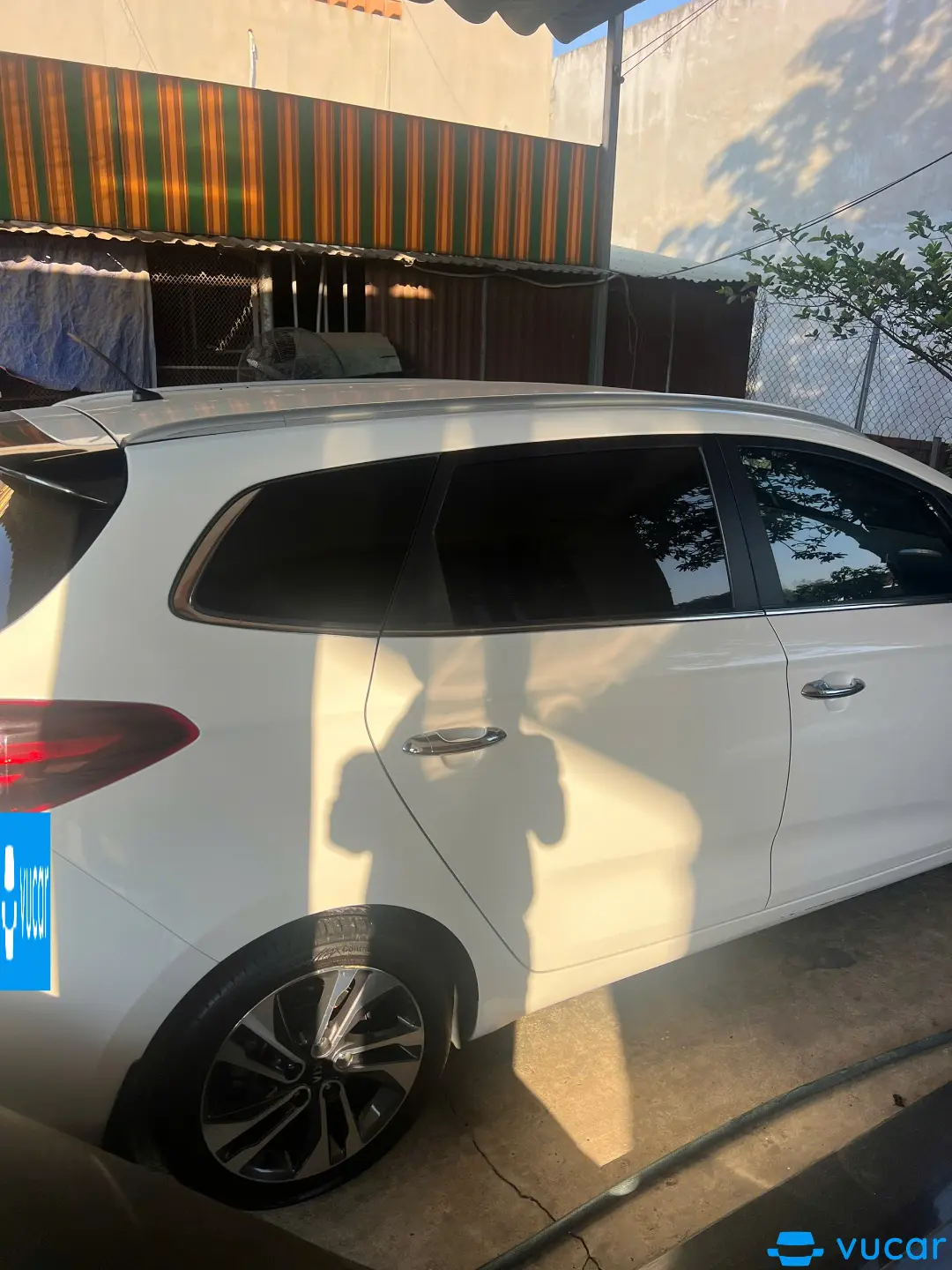 Ảnh xe Kia Rondo GAT Deluxe 2020