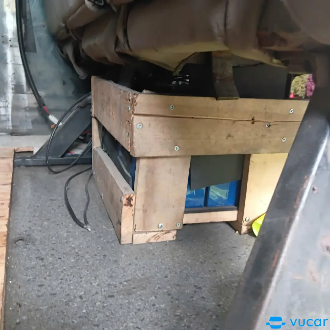 Mercedes-Benz Sprinter 2006 - Nội thất 8