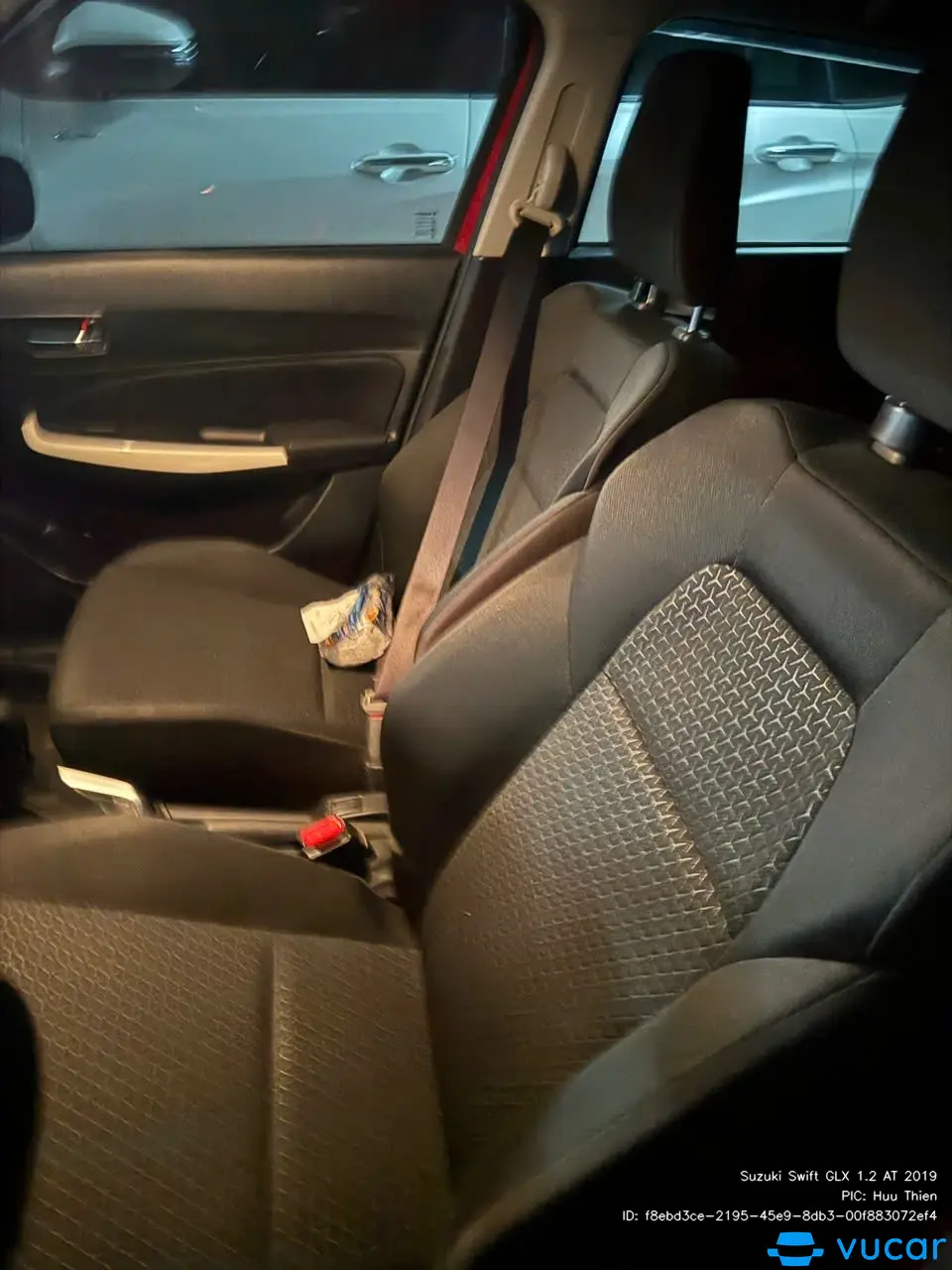 Ảnh xe Suzuki Swift GLX 1.2 AT 2019 - ảnh 4