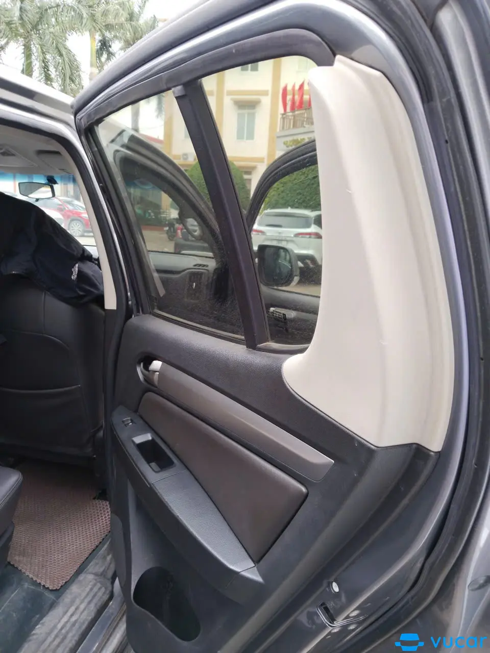 Chevrolet Trailblazer 2018 bản 2.5L VGT 4x2 AT LT (1 cầu, máy dầu) - Nội thất 3