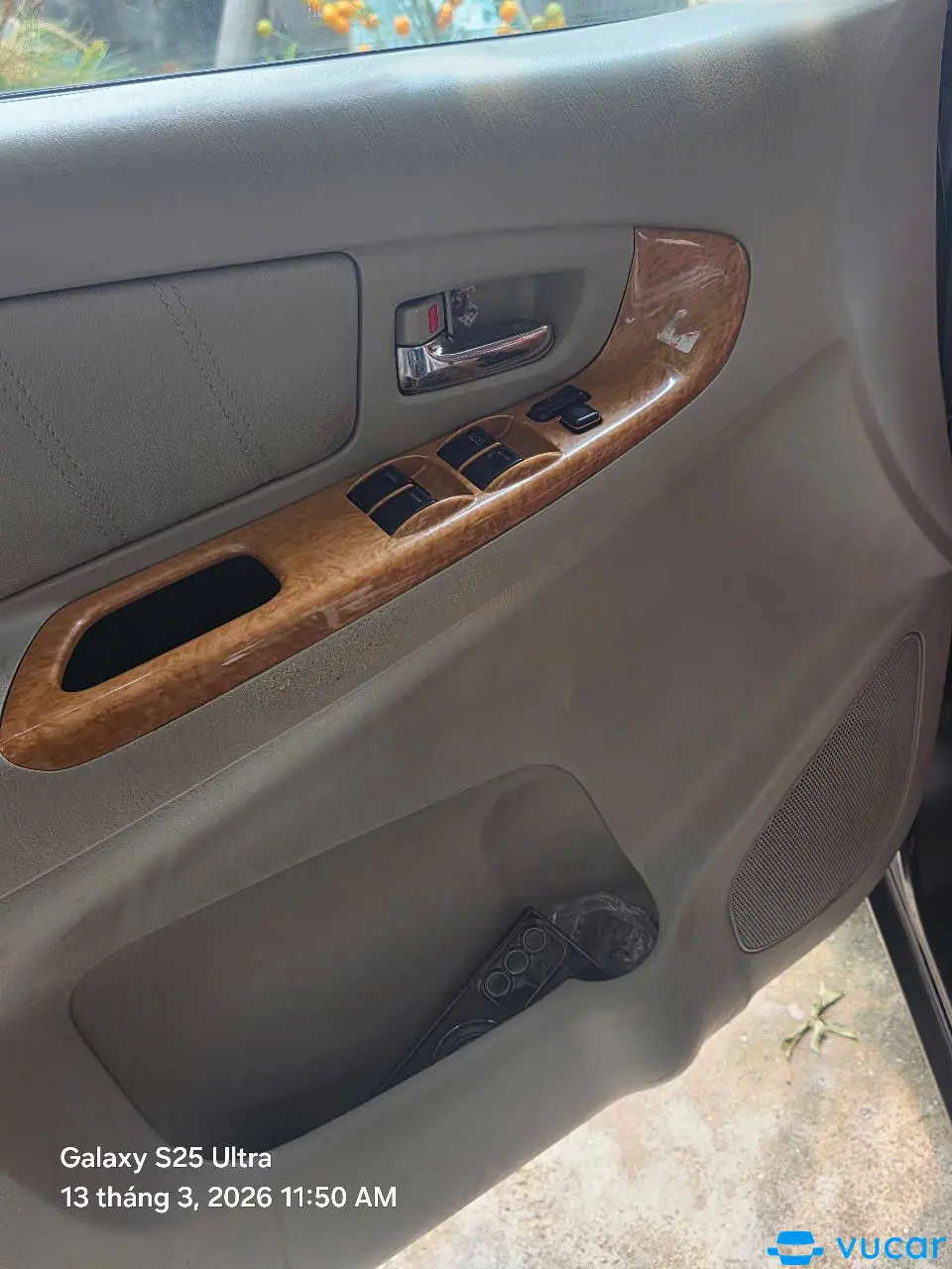 Toyota Innova V 2010 - Nội thất 10