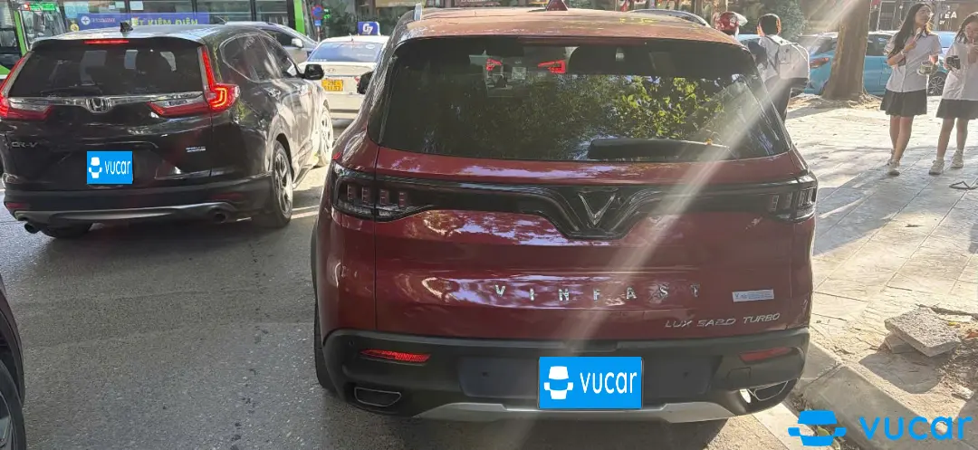 Ảnh xe Vinfast Lux sa 2.0 Premium 2.0 AT 2021