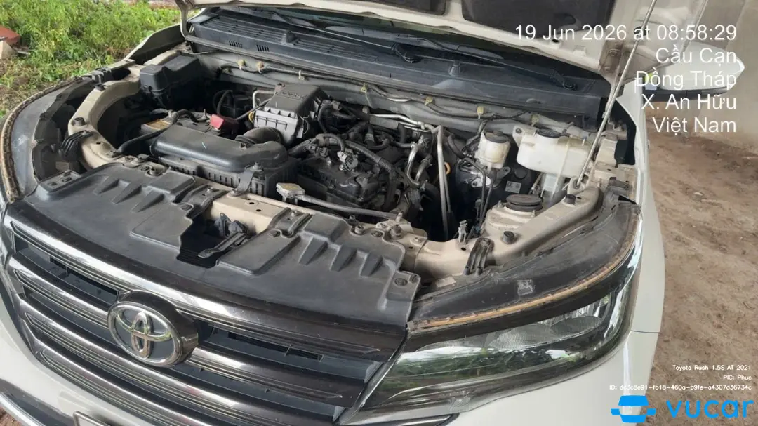 Toyota Rush 1.5S AT 2021 - Khoang động cơ 1