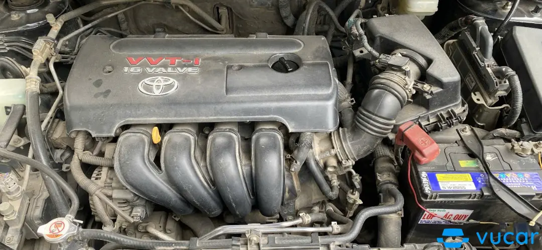 Toyota Corolla altis 1.8E AT 2010 - Khoang động cơ 2