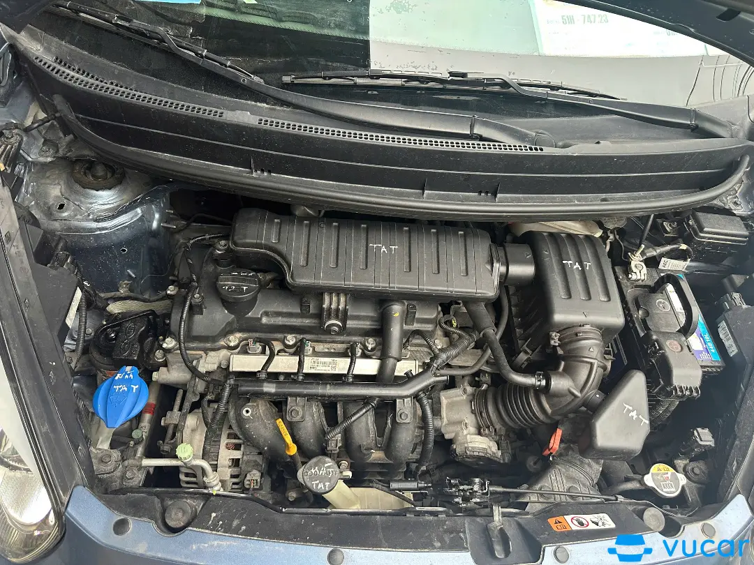 Kia Morning Luxury 2020 - Khoang động cơ 1