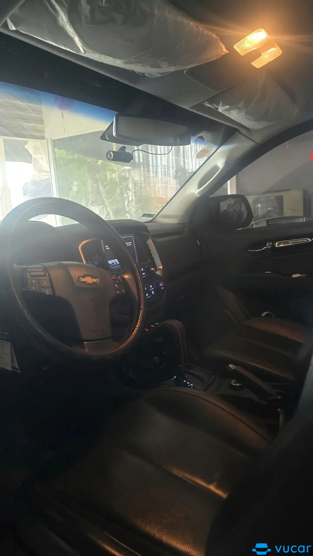 Chevrolet Colorado High Country 2.8L 4x4 AT 2017 - Nội thất 4