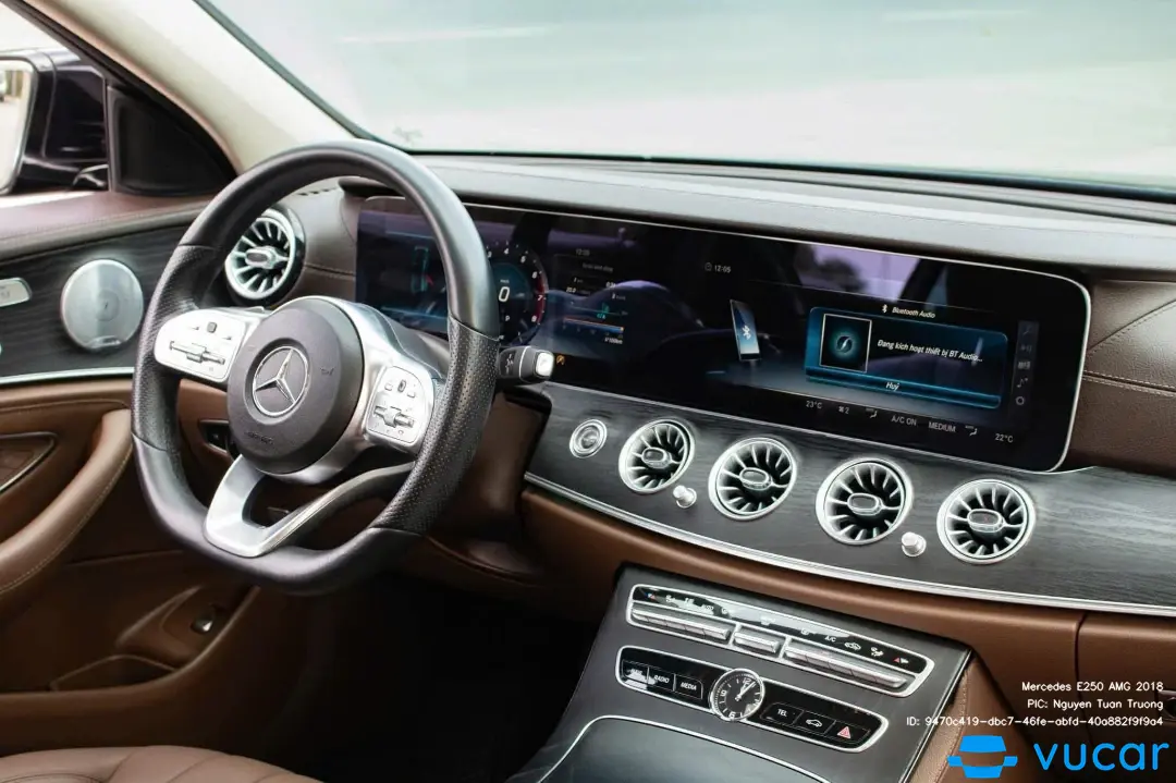 Mercedes E class E250 2018 - Nội thất 4