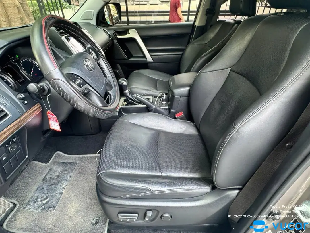 Toyota Prado VX 2019 - Nội thất 1