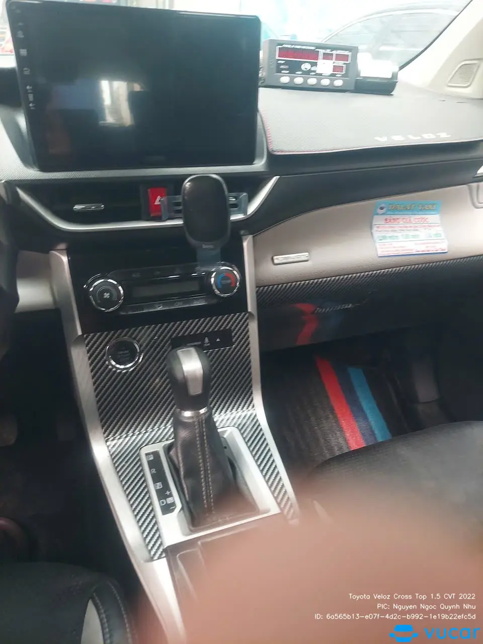 Toyota Veloz Cross Top 1.5 CVT 2022 - Nội thất 2