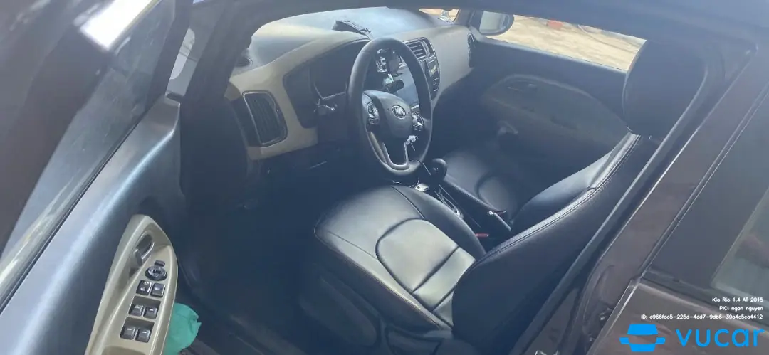 Kia Rio 1.4 AT 2015 - Nội thất 4