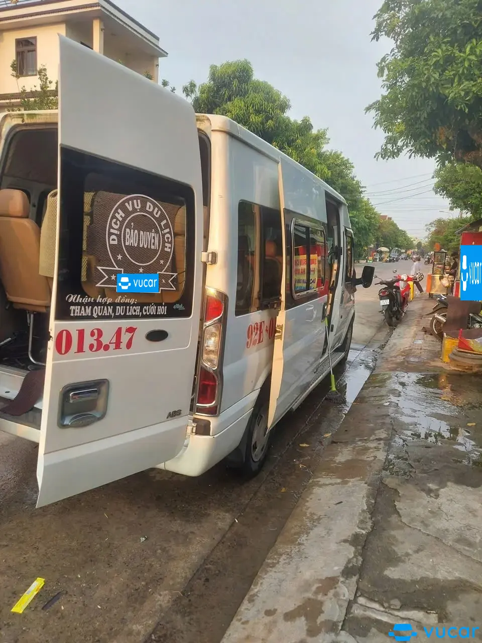 Ảnh xe Ford Transit Standard 2013 - ảnh 3