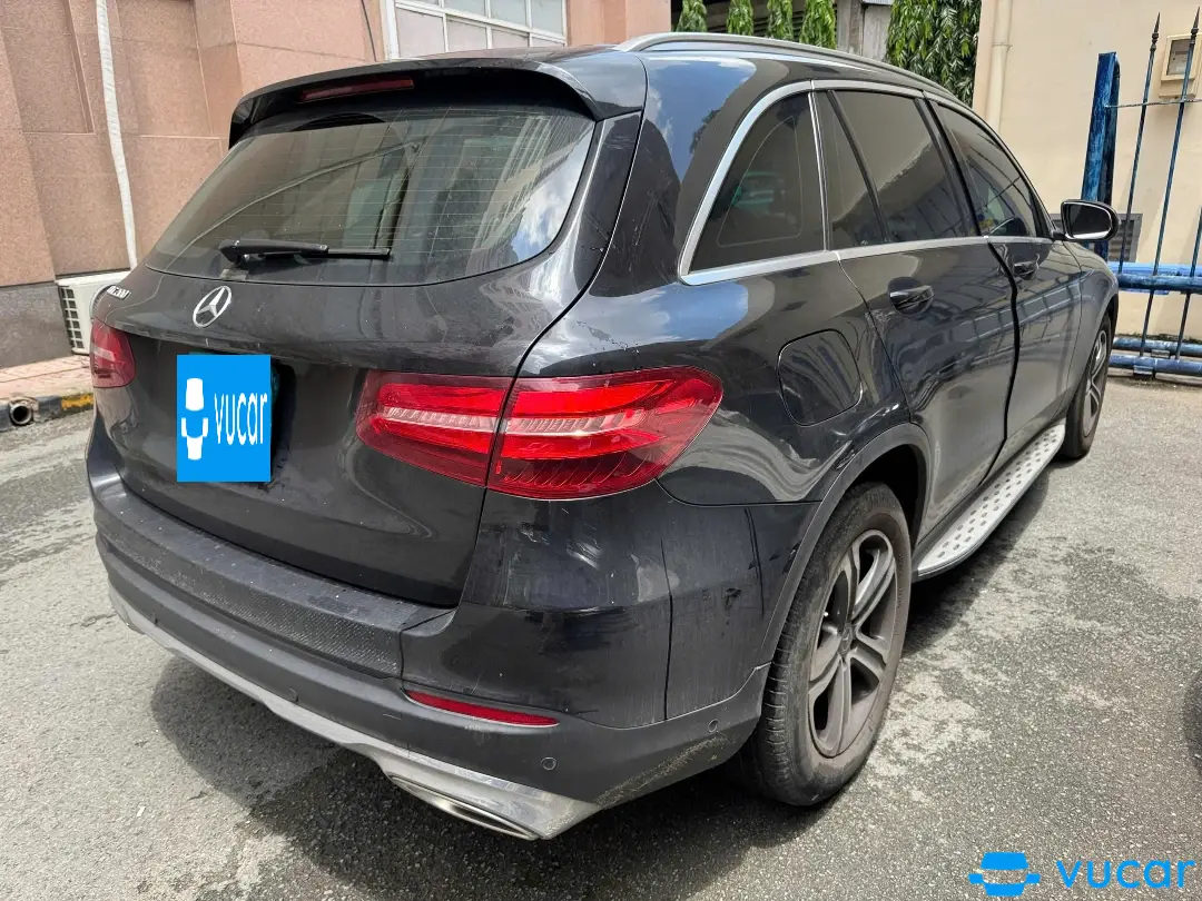 Mercedes Glc 200 2018 - Ngoại thất 4