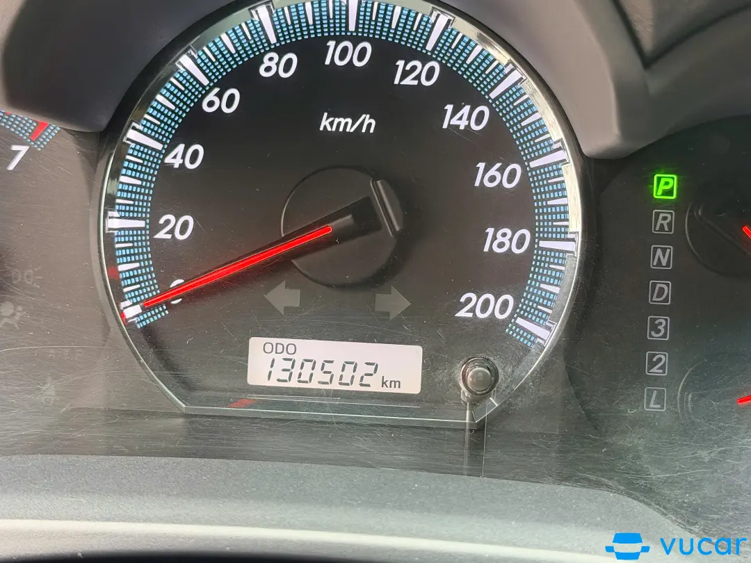 Fortuner - AT 2016 - Nội thất 3