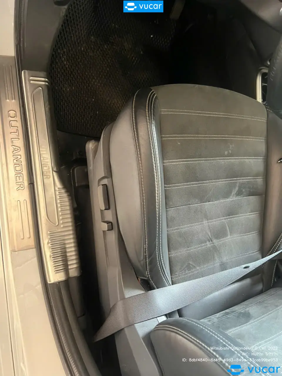 Mitsubishi Outlander 2.0 CVT 2022 - Nội thất 11