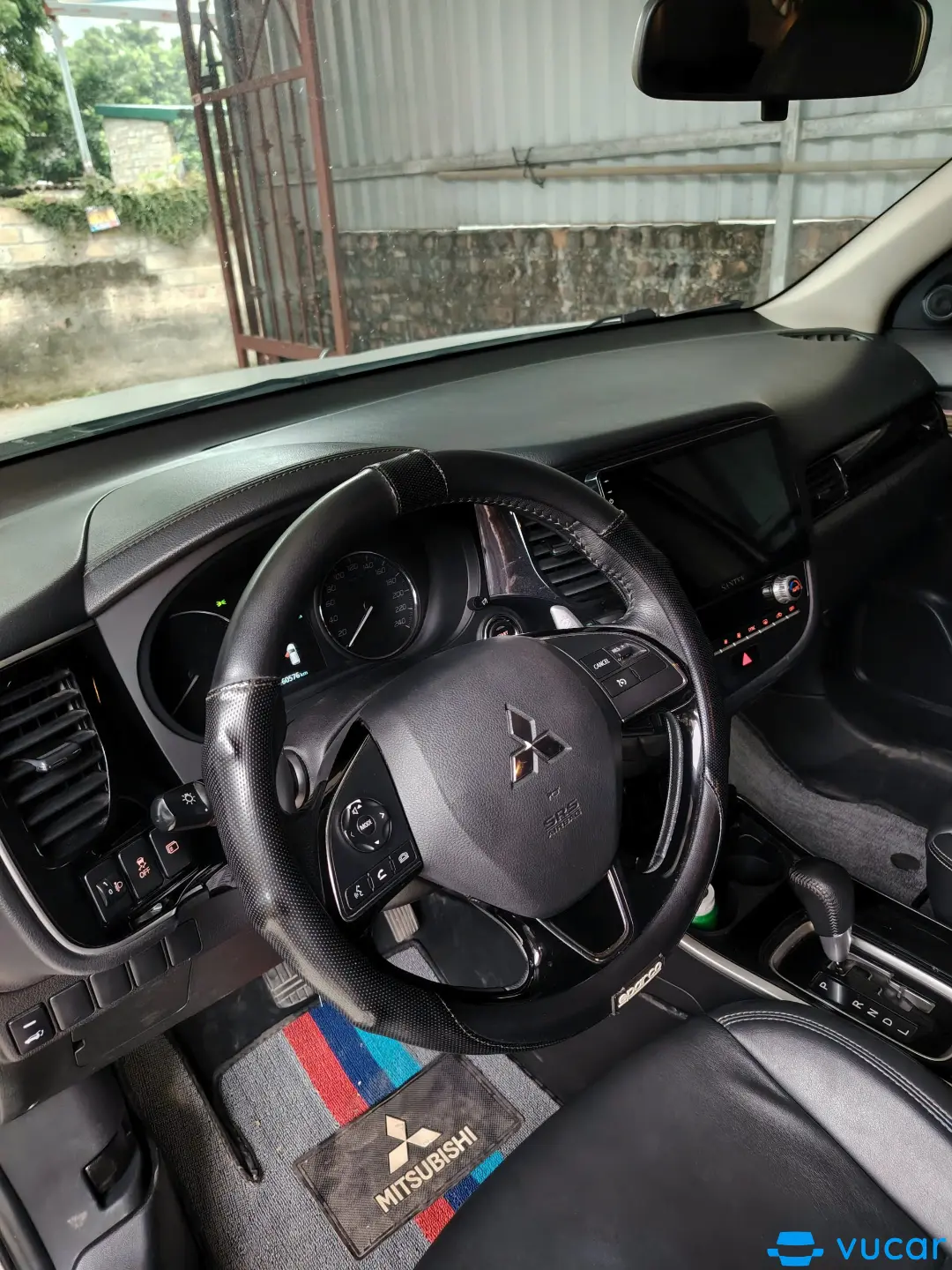 Mitsubishi Outlander 2.0 CVT 2021 - Nội thất 3