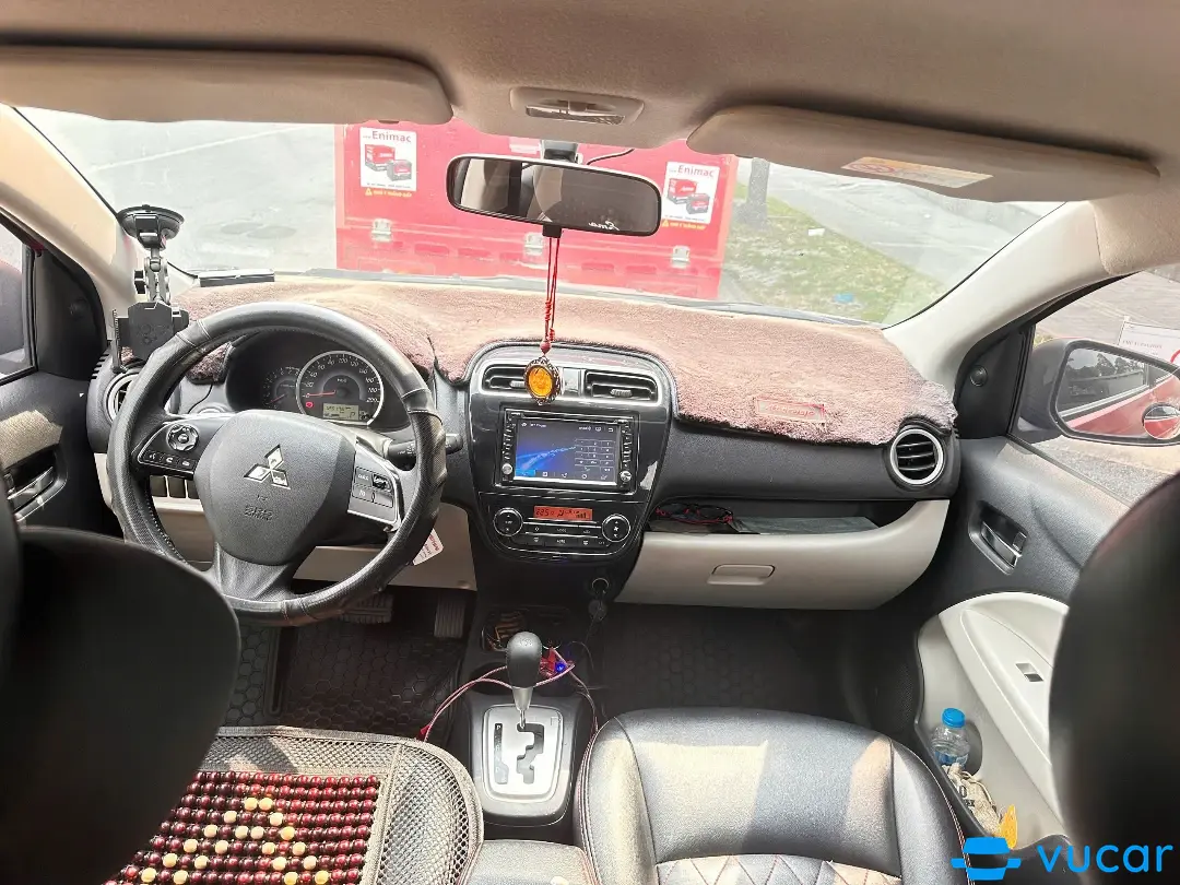 Mitsubishi Attrage 1.2 CVT 2016 - Nội thất 3