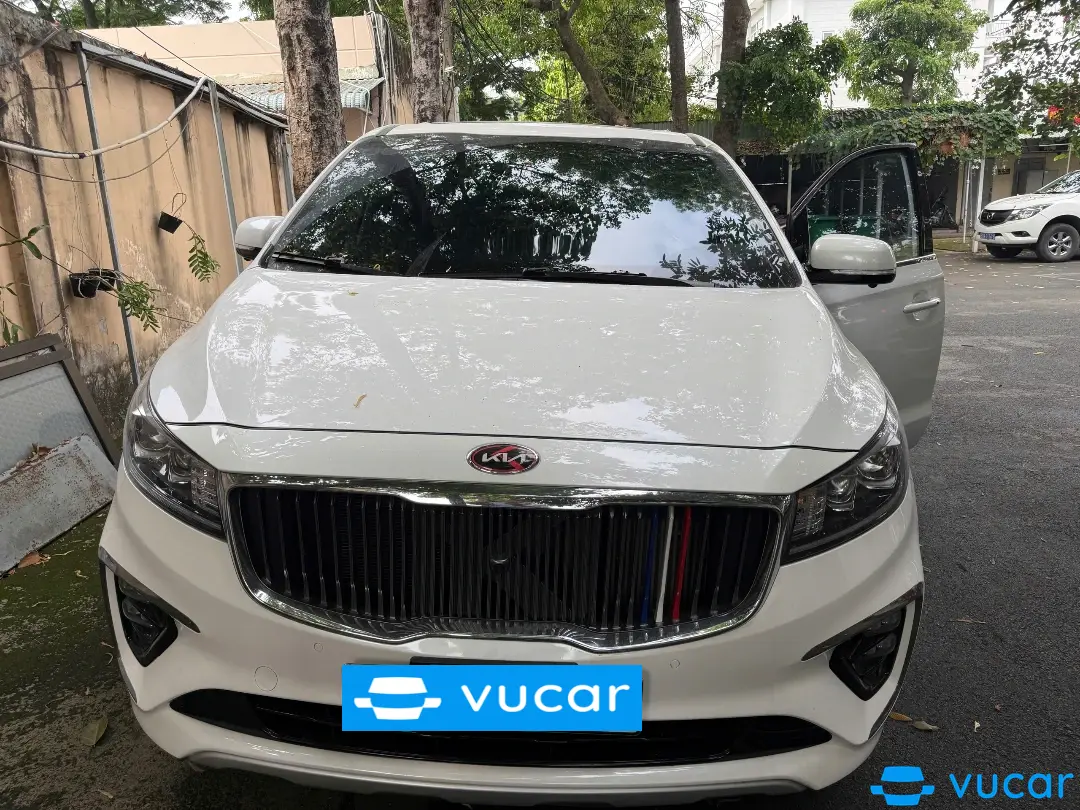 Ảnh xe Kia Sedona 2.2 DAT Luxury 2019
