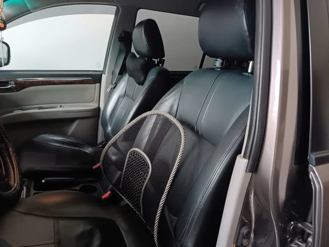 Mitsubishi Pajero Sport D 4x2 AT 2013 - Nội thất 3