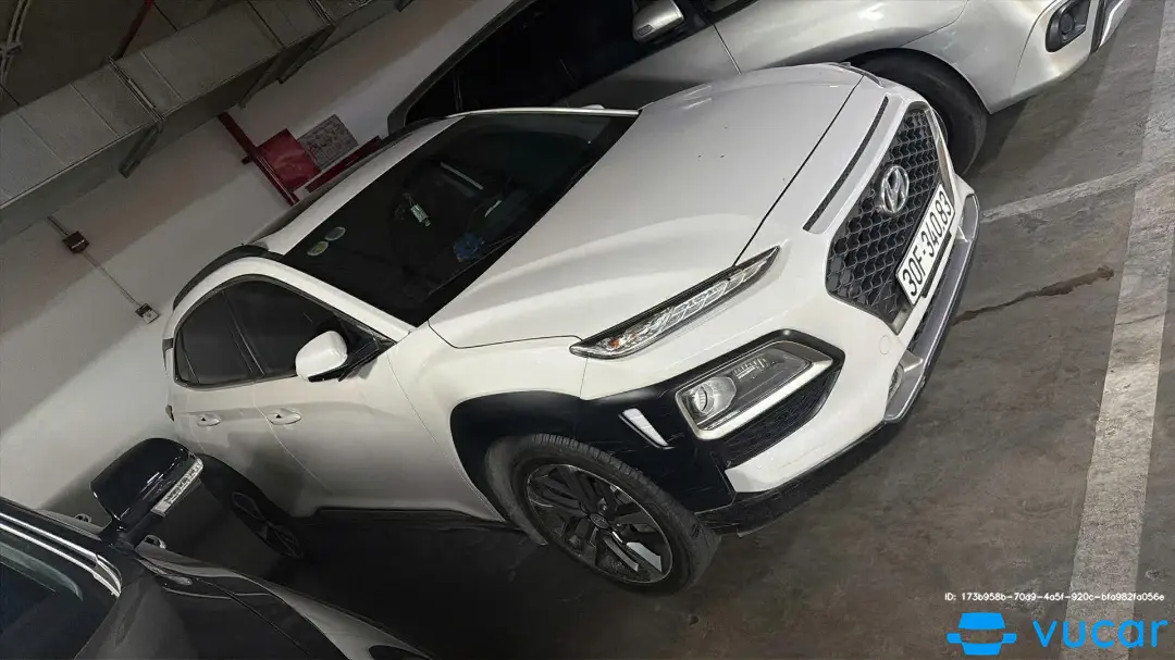 Ảnh xe Hyundai Kona 1.6 Turbo AT 2018 - ảnh 3