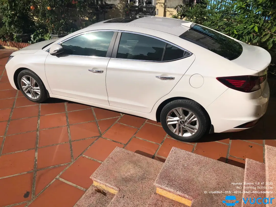 Hyundai Elantra 1.6 AT 2020 - Ngoại thất 3