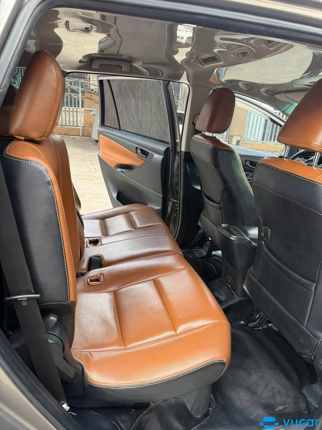 Toyota Innova 2.0E 2018 - Nội thất 2