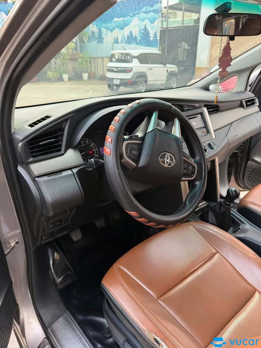 Toyota Innova 2.0E 2018 - Nội thất 4