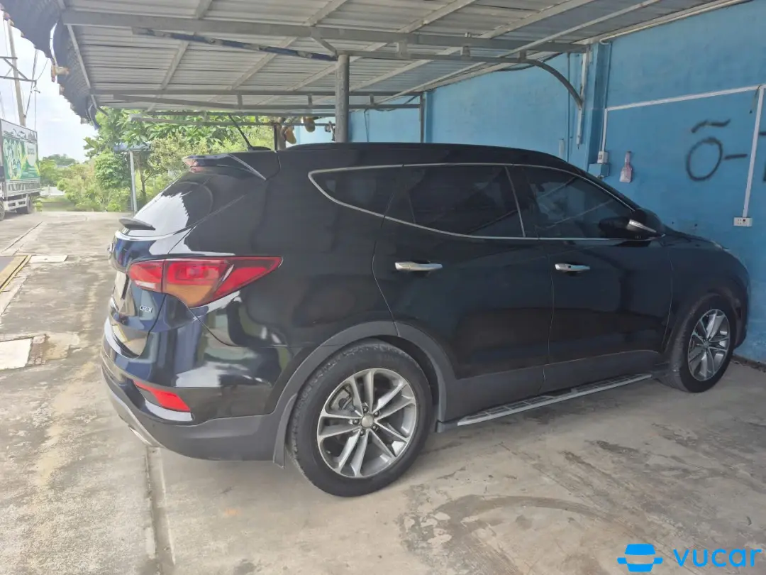 Ảnh xe Hyundai Santafe 2.2L 4WD 2017