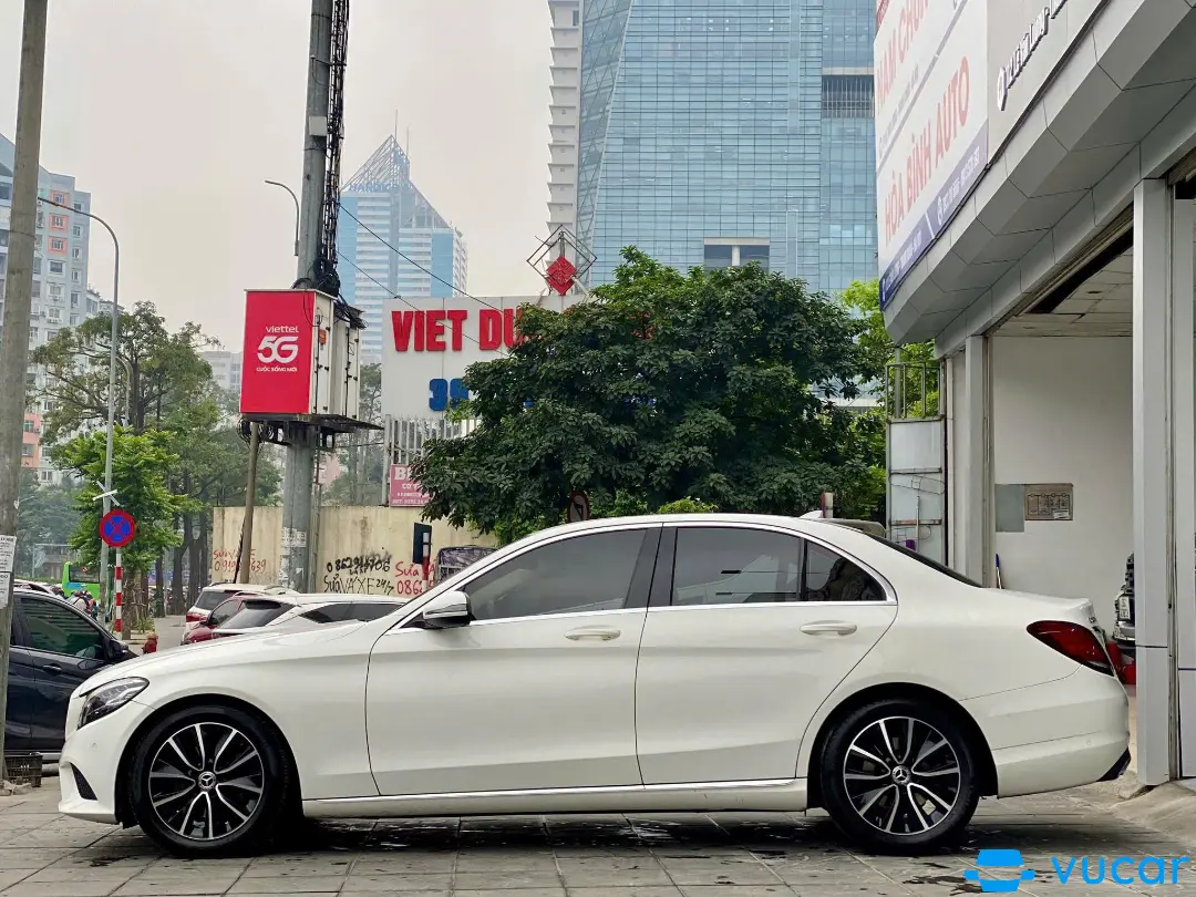 Ảnh xe Mercedes-Benz C-Class C 200 Exclusive 2019 