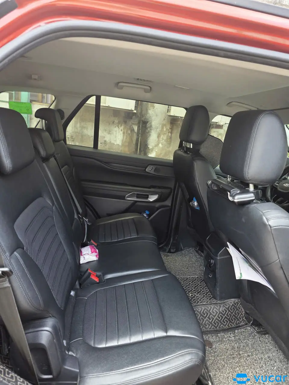 Ford Everest Sport 2.0L 4x2 AT 2022 - Nội thất 1