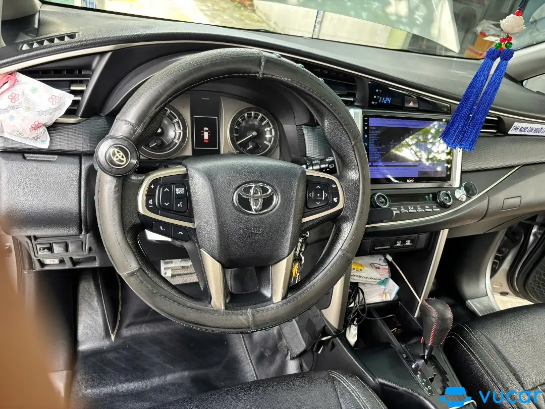 Toyota Innova 2.0G 2016 - Nội thất 8