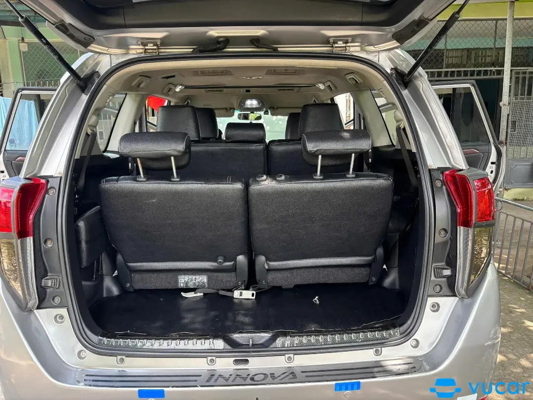 Toyota Innova 2.0G 2016 - Nội thất 13