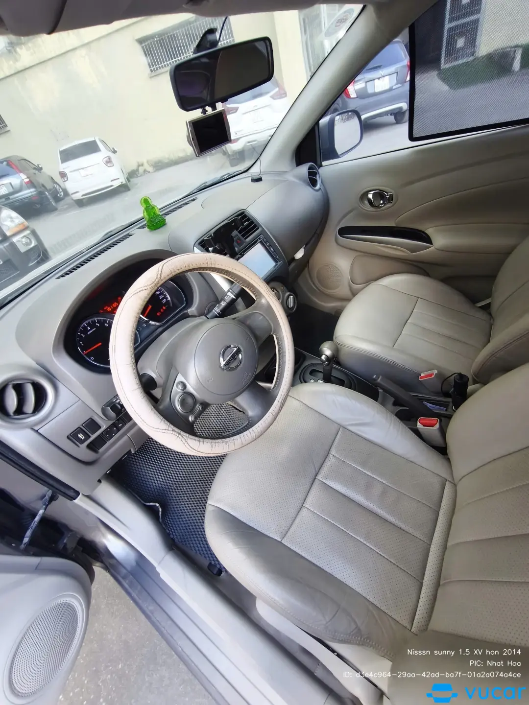 Nisssn sunny 1.5 XV hơn 2014 - Nội thất 6