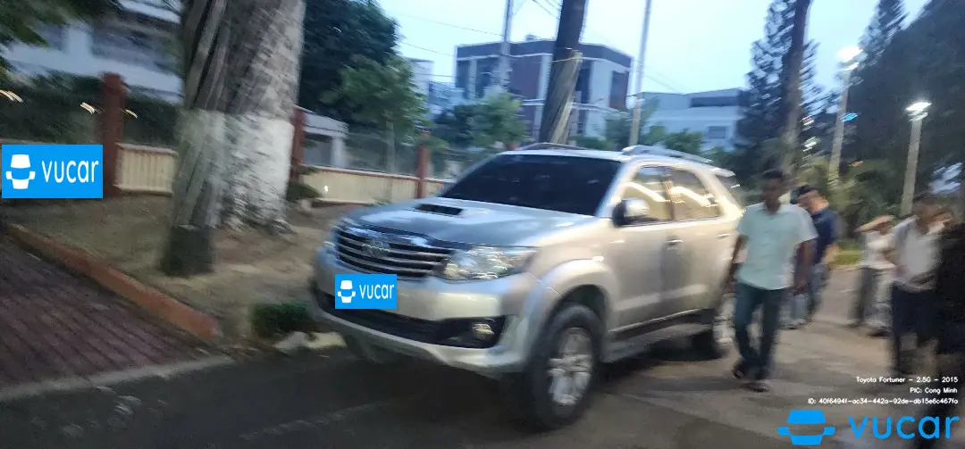 Toyota Fortuner - 2.5G - 2015 - Ngoại thất 3