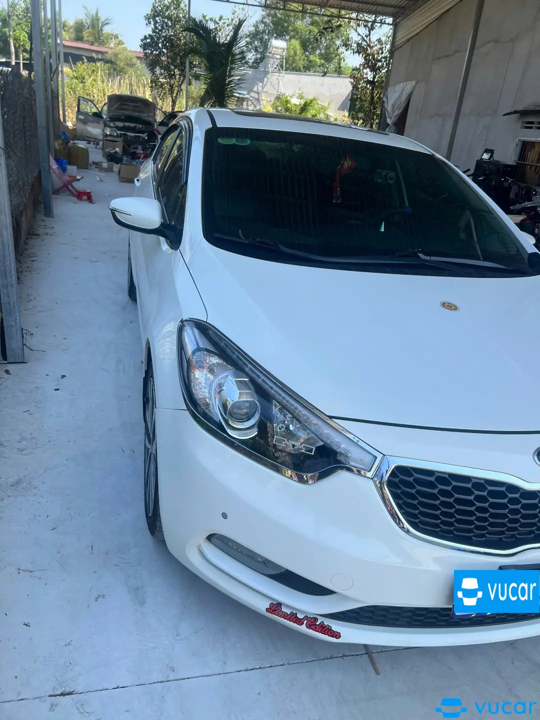 Kia K3 2.0 AT 2014 - Ngoại thất 1