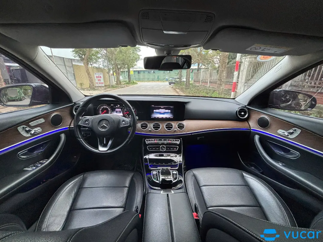 Mercedes E class E200 2017 - Nội thất 7