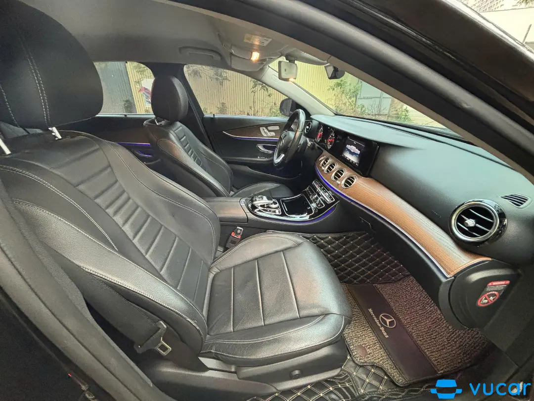 Mercedes E class E200 2017 - Nội thất 8