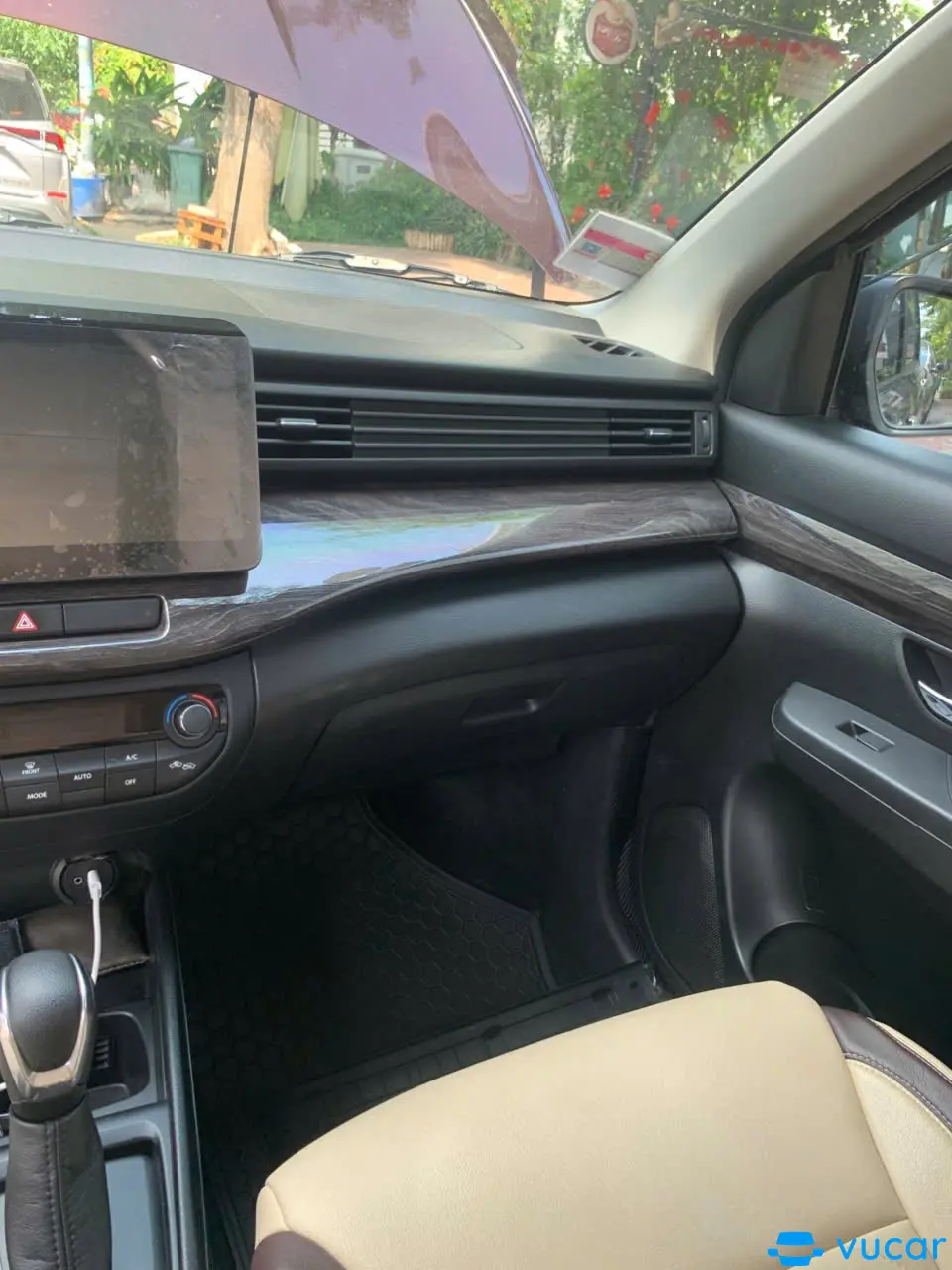 Suzuki Ertiga Hybrid 1.5 AT 2022 - Nội thất 3